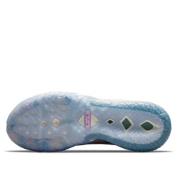 Nike LeBron 18 - Régulation Thermique Optimisée